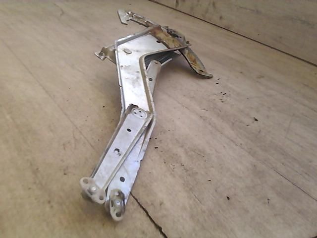 bontott OPEL ASTRA F Jobb első Ablakemelő Szerkezet (Mechanikus)