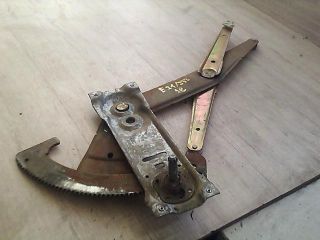 bontott OPEL ASTRA F Jobb első Ablakemelő Szerkezet (Mechanikus)