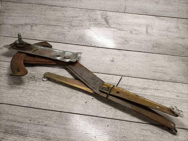 bontott OPEL ASTRA F Jobb első Ablakemelő Szerkezet (Mechanikus)