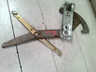 bontott OPEL ASTRA F Jobb első Ablakemelő Szerkezet (Mechanikus)