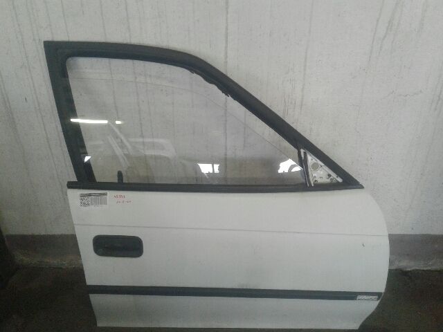 bontott OPEL ASTRA F Jobb első Ajtó (Részeivel)