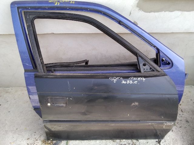 bontott OPEL ASTRA F Jobb első Ajtó (Üres lemez)