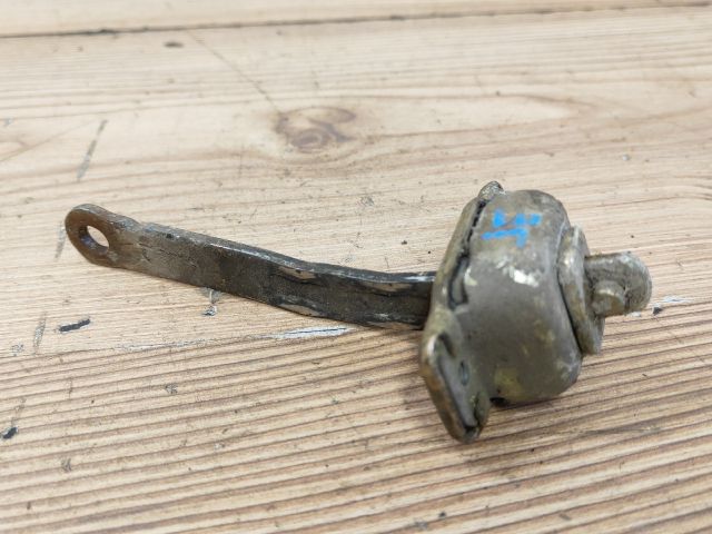 bontott OPEL ASTRA F Jobb első Ajtóhatároló