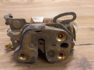 bontott OPEL ASTRA F Jobb első Ajtózár