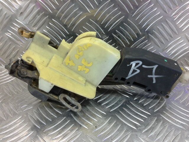 bontott OPEL ASTRA F Jobb első Ajtózár