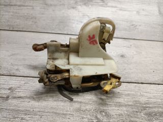 bontott OPEL ASTRA F Jobb első Ajtózár