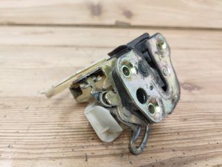 bontott OPEL ASTRA F Jobb első Ajtózár