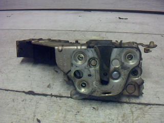 bontott OPEL ASTRA F Jobb első Ajtózár