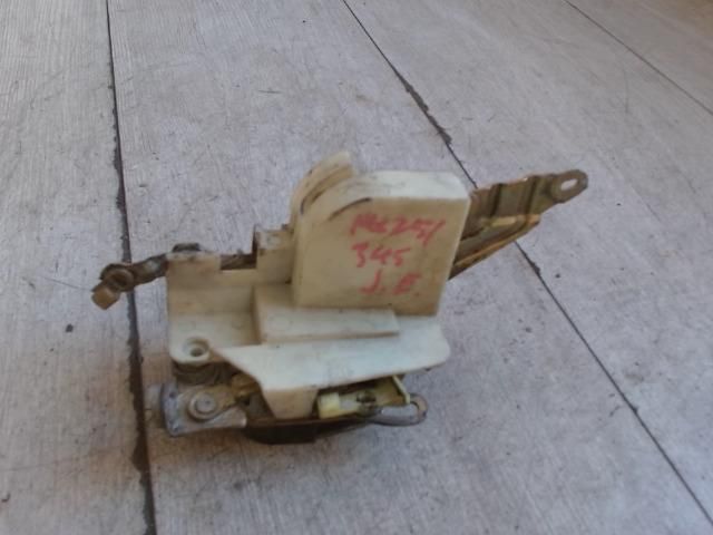 bontott OPEL ASTRA F Jobb első Ajtózár