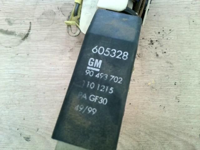 bontott OPEL ASTRA F Jobb első Ajtózár