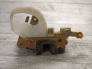 bontott OPEL ASTRA F Jobb első Ajtózár