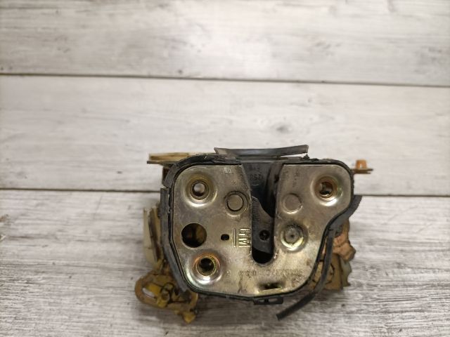 bontott OPEL ASTRA F Jobb első Ajtózár