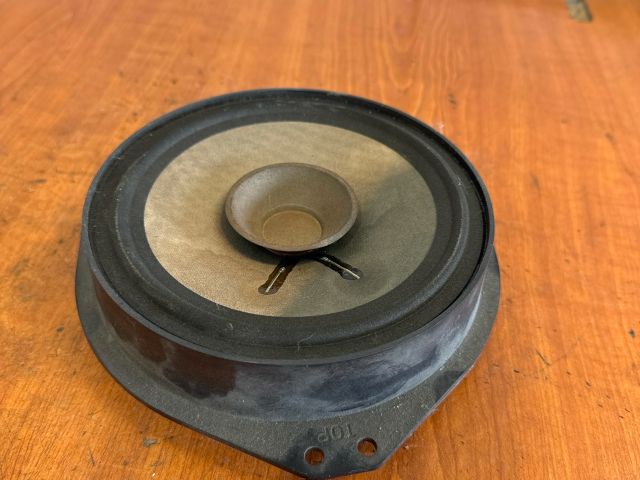 bontott OPEL ASTRA F Jobb első Hangszóró