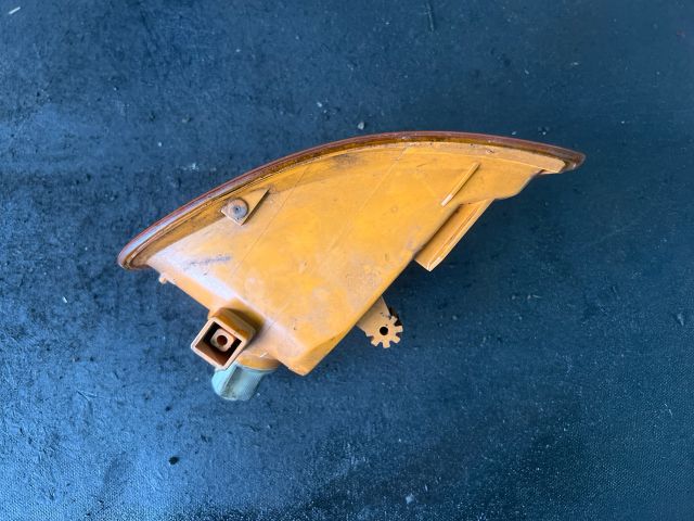 bontott OPEL ASTRA F Jobb első Irányjelző