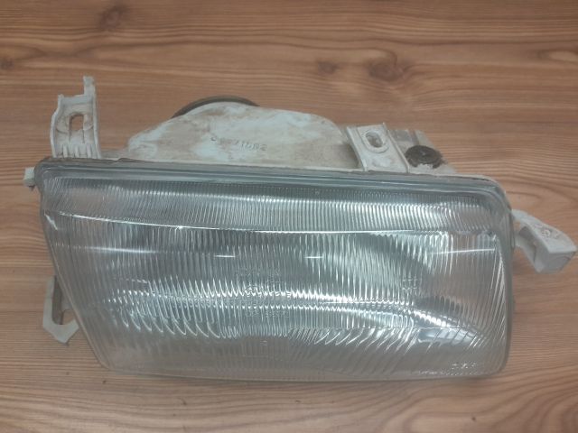 bontott OPEL ASTRA F Jobb Fényszóró