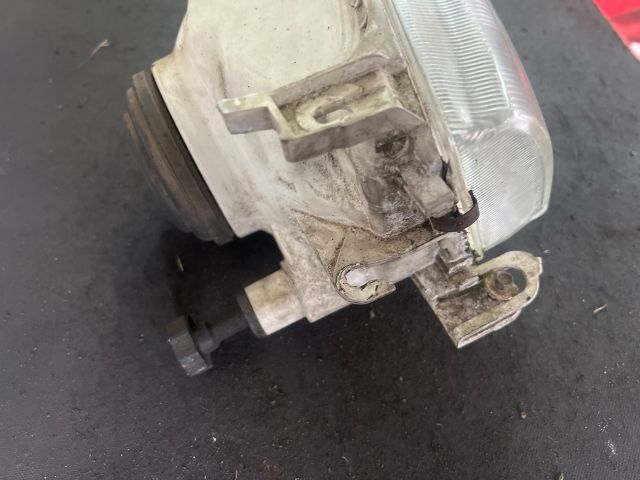 bontott OPEL ASTRA F Jobb Fényszóró