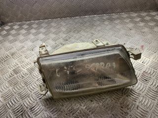 bontott OPEL ASTRA F Jobb Fényszóró