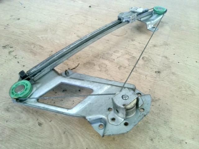 bontott OPEL ASTRA F Jobb hátsó Ablakemelő Szerkezet (Mechanikus)