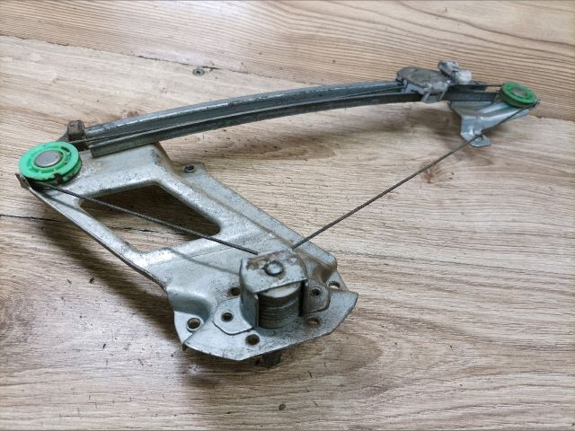 bontott OPEL ASTRA F Jobb hátsó Ablakemelő Szerkezet (Mechanikus)