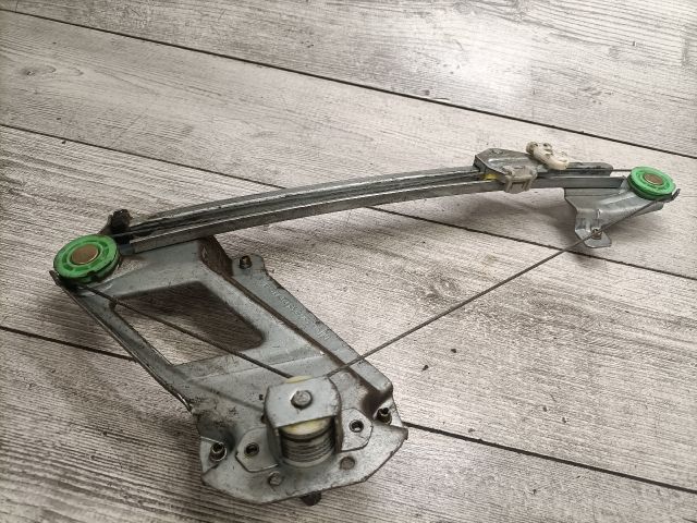 bontott OPEL ASTRA F Jobb hátsó Ablakemelő Szerkezet (Mechanikus)