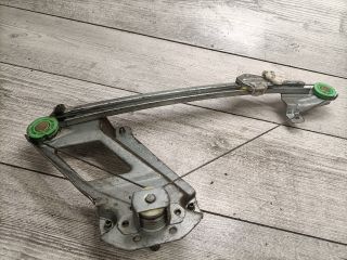 bontott OPEL ASTRA F Jobb hátsó Ablakemelő Szerkezet (Mechanikus)