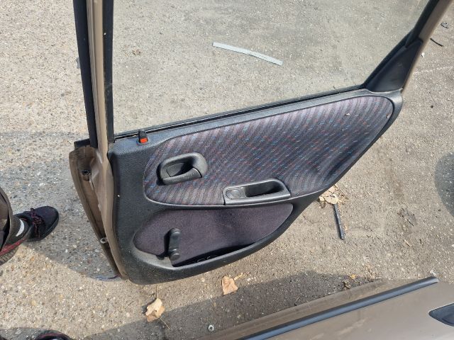 bontott OPEL ASTRA F Jobb hátsó Ajtó (Részeivel)