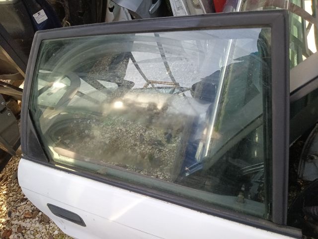 bontott OPEL ASTRA F Jobb hátsó Ajtó (Részeivel)