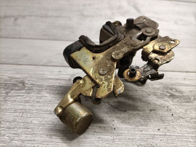 bontott OPEL ASTRA F Jobb hátsó Ajtózár