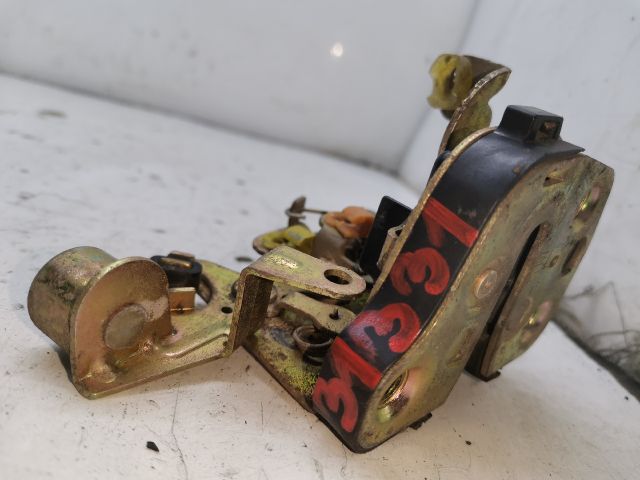 bontott OPEL ASTRA F Jobb hátsó Ajtózár