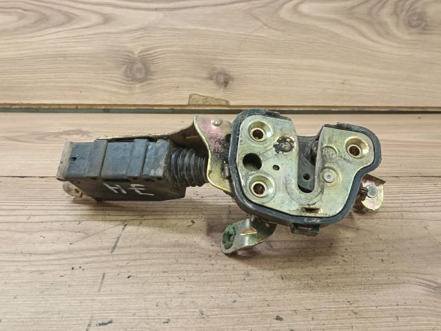 bontott OPEL ASTRA F Jobb hátsó Ajtózár