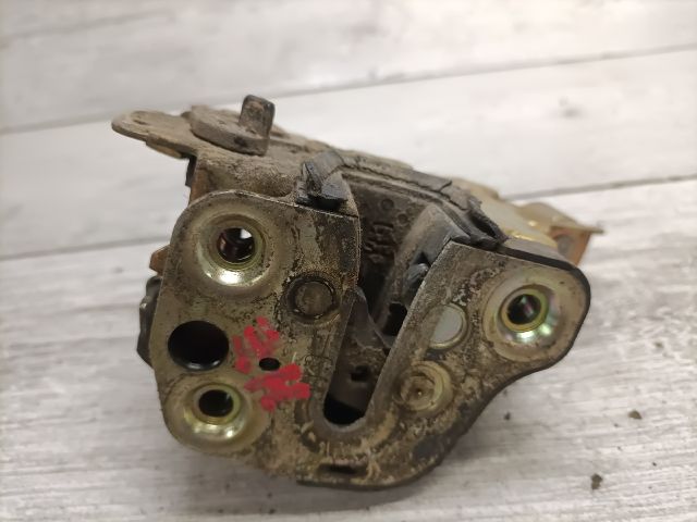 bontott OPEL ASTRA F Jobb hátsó Ajtózár