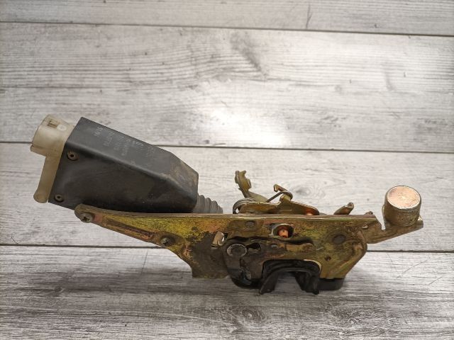 bontott OPEL ASTRA F Jobb hátsó Ajtózár