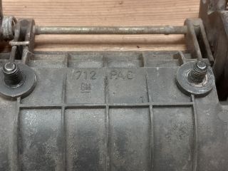 bontott OPEL ASTRA F Jobb hátsó Külső Kilincs