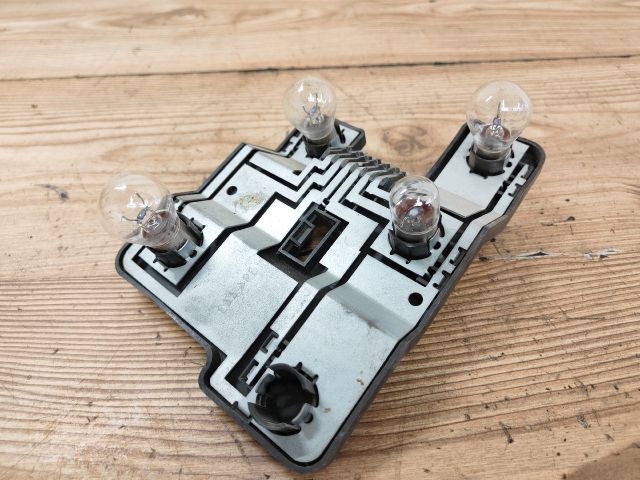 bontott OPEL ASTRA F Jobb Hátsó Lámpa Foglalat