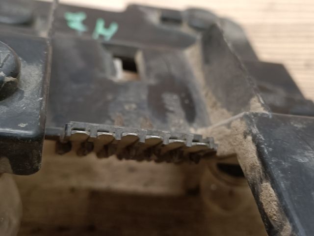 bontott OPEL ASTRA F Jobb Hátsó Lámpa Foglalat