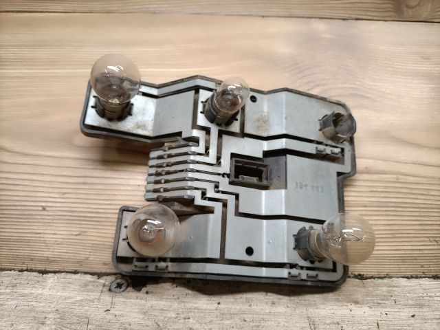 bontott OPEL ASTRA F Jobb Hátsó Lámpa Foglalat