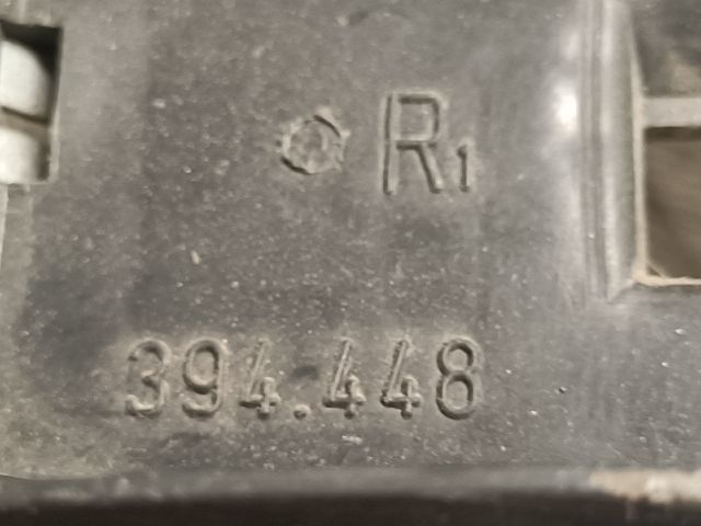 bontott OPEL ASTRA F Jobb Hátsó Lámpa Foglalat