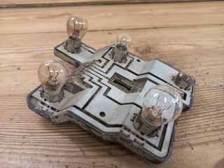 bontott OPEL ASTRA F Jobb Hátsó Lámpa Foglalat