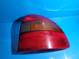 bontott OPEL ASTRA F Jobb Hátsó Lámpa