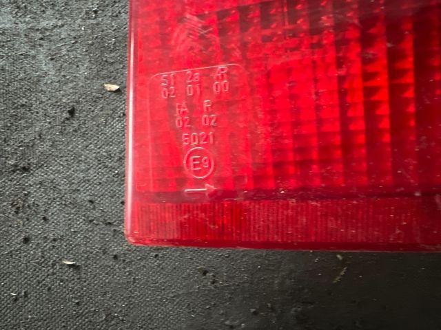 bontott OPEL ASTRA F Jobb Hátsó Lámpa