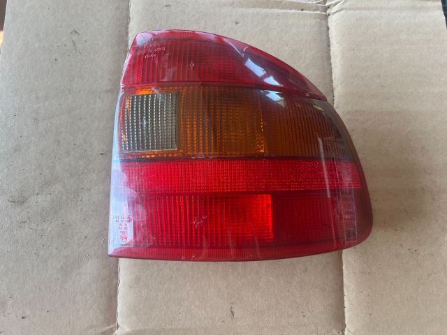 bontott OPEL ASTRA F Jobb Hátsó Lámpa