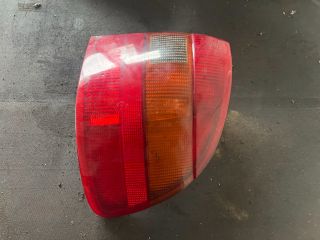 bontott OPEL ASTRA F Jobb Hátsó Lámpa