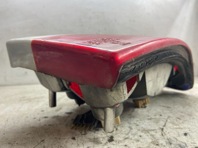 bontott OPEL ASTRA F Jobb Hátsó Lámpa