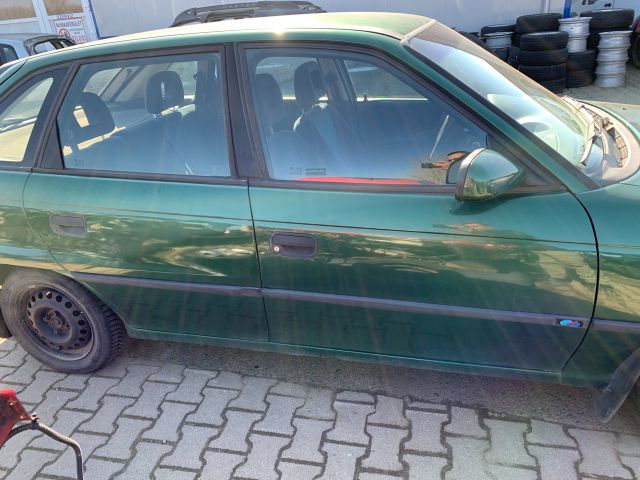 bontott OPEL ASTRA F Jobb Hátsó Lámpa