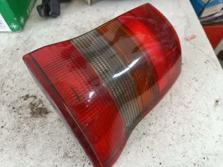 bontott OPEL ASTRA F Jobb Hátsó Lámpa