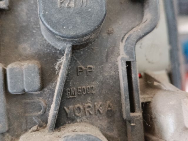 bontott OPEL ASTRA F Jobb Hátsó Lámpa