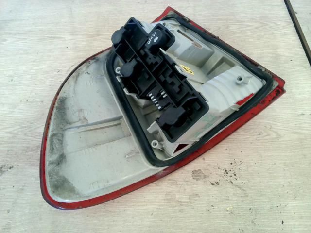 bontott OPEL ASTRA F Jobb Hátsó Lámpa