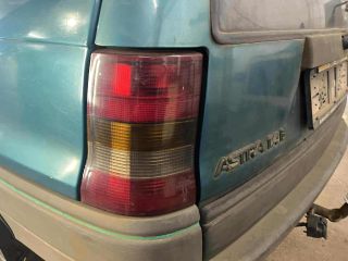 bontott OPEL ASTRA F Jobb hátsó Vízlehúzó Gumicsík