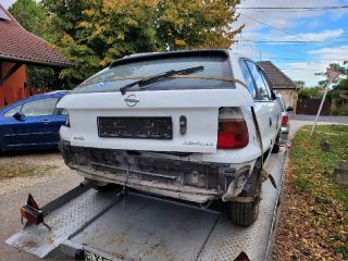 bontott OPEL ASTRA F Jobb Kalaptartó Tartó Konzol