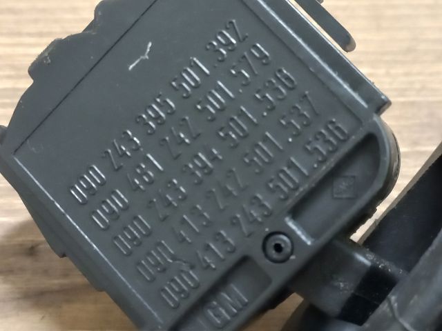 bontott OPEL ASTRA F Jobb Kormánykapcsoló Ablaktörlő